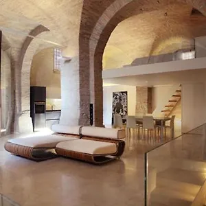 http://desart-sweet-poeta.hotels-perugia.com